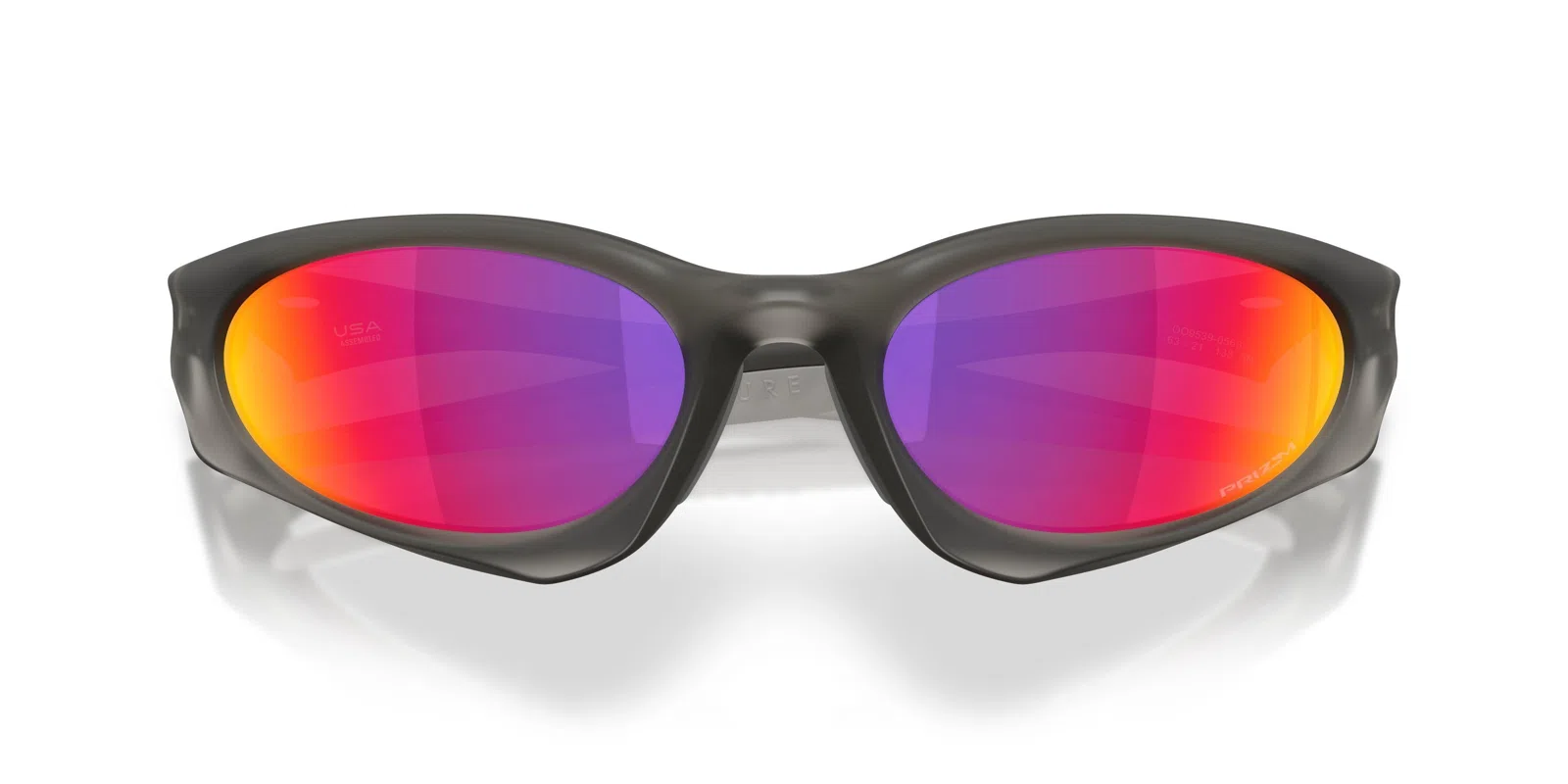 Oakley Suture Coat 9539 Sunglasses - view 81